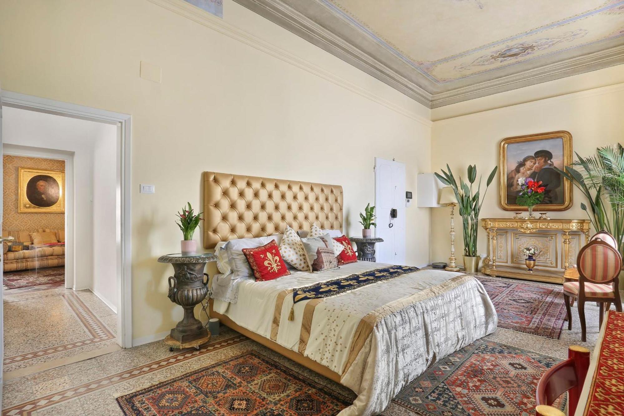 Lullaby Suite Near Palazzo Vecchio And Piazza Signoria -Hosted By Sweetstay Florence Buitenkant foto